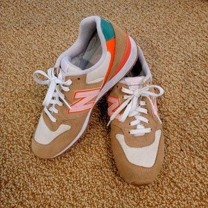 New Balance 996 sneakers